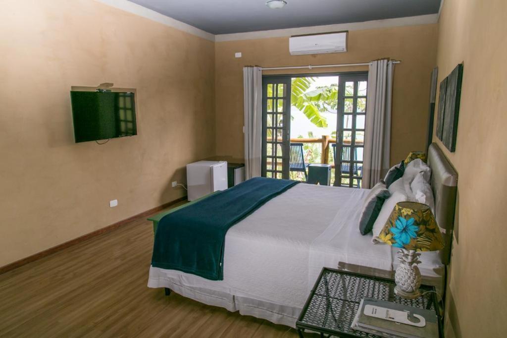 Hotel Boutique Ananas Cambaquara Esterno foto
